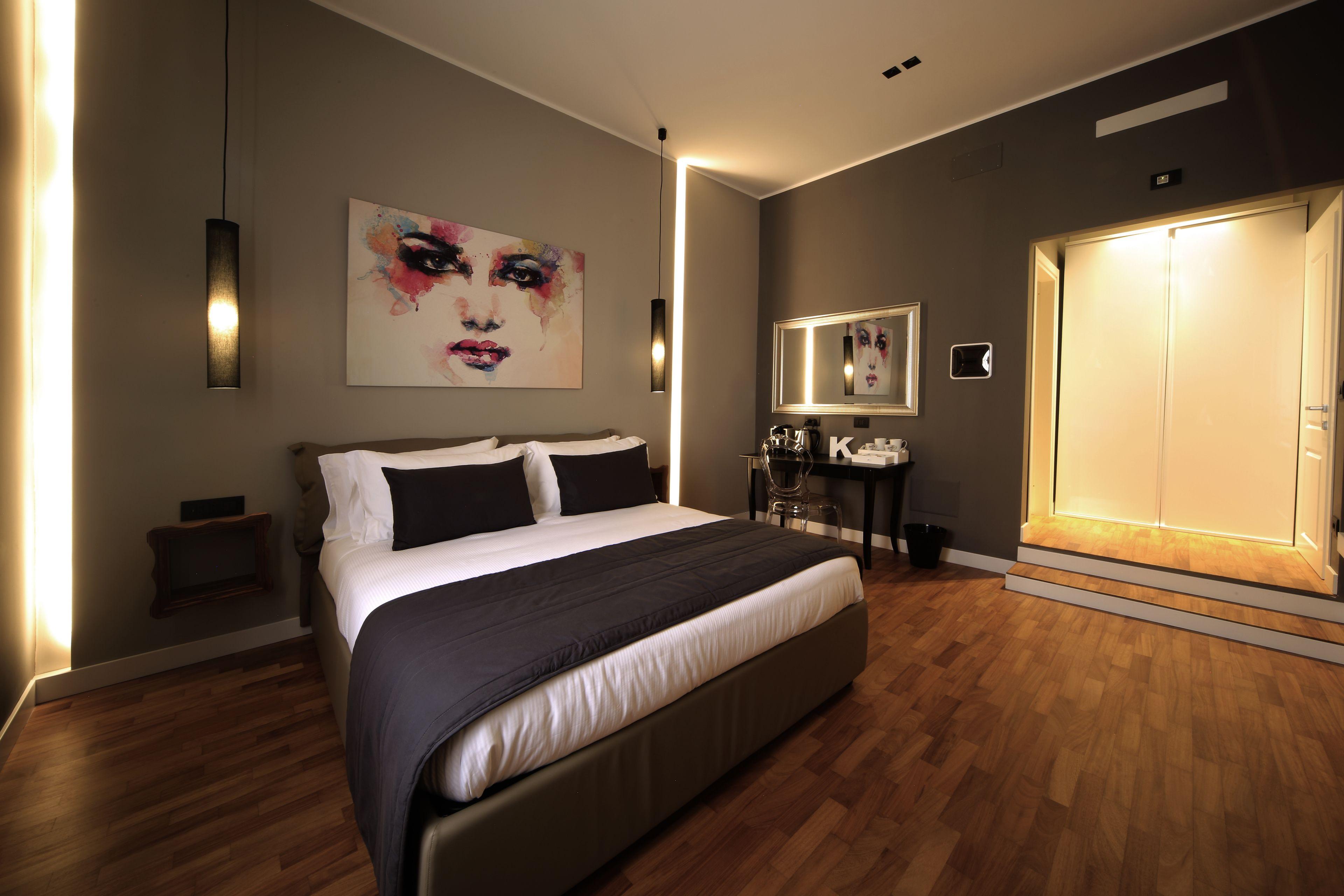 K Rooms, Rome